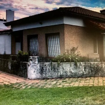 Buy this studio house on Humaitá 1196 in Partido de Morón, 1708 Morón