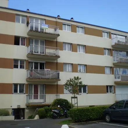 Image 1 - 7 Impasse des Marguerites, 14000 Caen, France - Apartment for rent