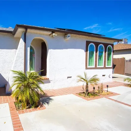 Buy this 3 bed house on 8119 Sylmar Avenue in Los Angeles, CA 91402