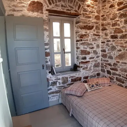 Rent this 4 bed house on South Aegean