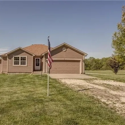 Buy this 3 bed house on 1904 Southwest 1215 Road. in Johnson County, MO 64747