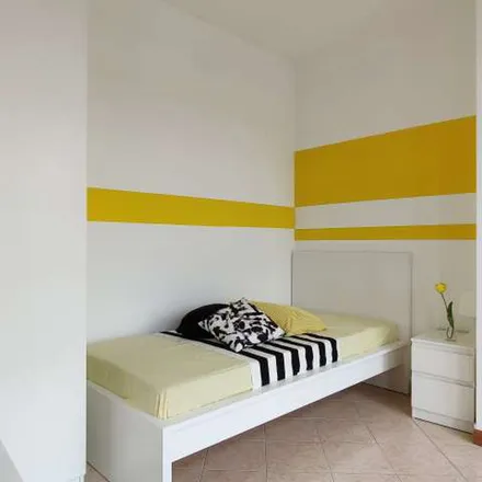 Image 4 - Yujingyuang, Via Giambellino, 20146 Milan MI, Italy - Apartment for rent