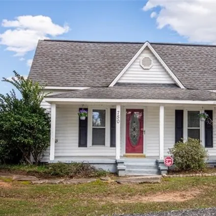 Image 3 - 740 Old Wilkesboro Road, Taylorsville, NC 28681, USA - House for sale