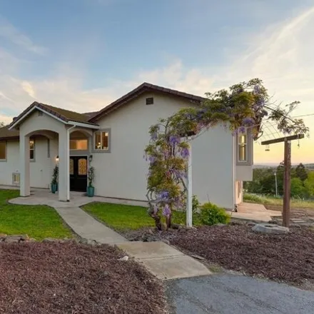 Buy this 4 bed house on Hawk View Road in El Dorado County, CA 95762