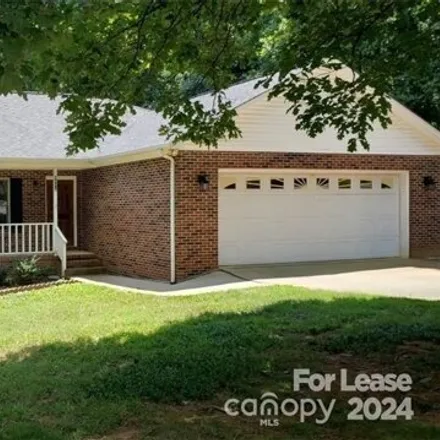 Rent this 3 bed house on 6972 Forest Manor Drive in Lincoln County, NC 28037