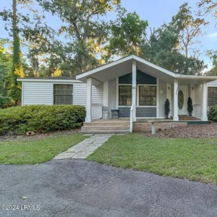 Buy this 3 bed house on Castle Point Road in Beaufort County, SC 29910