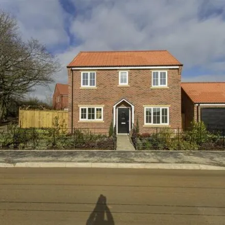 Buy this 4 bed house on Hawthorne Road in Barlborough, S43 4ZD