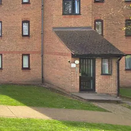 Rent this 1 bed apartment on Beacon Hill in Purfleet-on-Thames, RM19 1NG