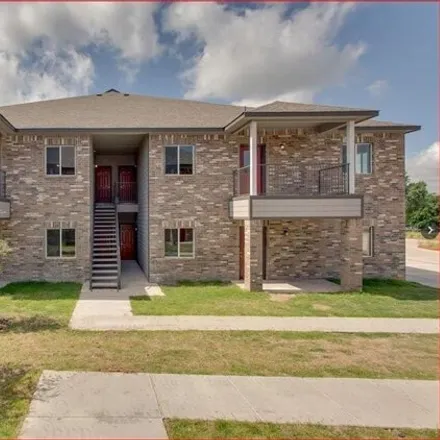 Image 1 - 550 East Hazelwood Street, Princeton, TX 75407, USA - House for rent