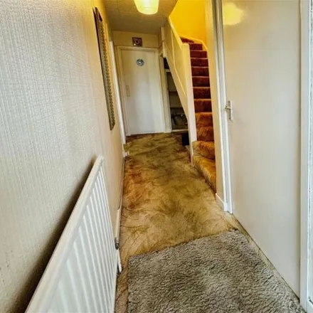 Image 5 - Sir Stafford Close, Caerphilly, CF83 3BB, United Kingdom - Townhouse for sale