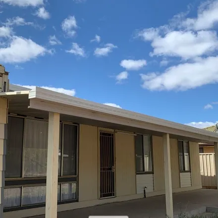Rent this 3 bed apartment on Thomas Street in Red Cliffs VIC 3496, Australia
