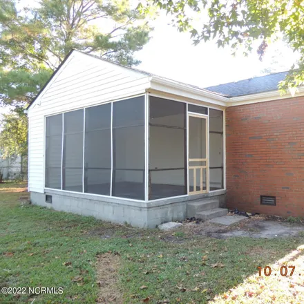 Image 3 - 515 Seminole Trail, Brookview Estates, Jacksonville, NC 28540, USA - House for rent