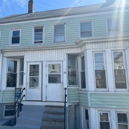 Buy this 3 bed house on 63 Catherine Street in Union Square, Elizabeth