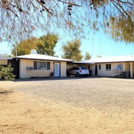 Buy this 4 bed house on 1545 South Gordon Street in Kern County, CA 93555