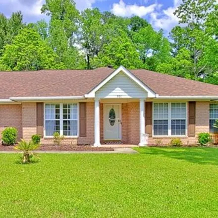 Rent this 4 bed house on 399 Wexford in Hinesville, GA 31313