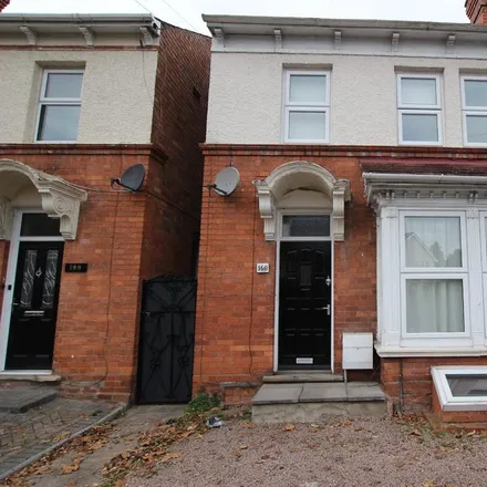 Rent this 4 bed duplex on Bransford Road in Worcester, WR2 4QB