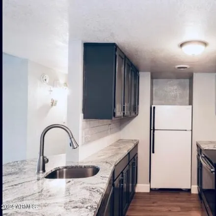 Buy this 1 bed apartment on 12979 in North 44th Street, Phoenix