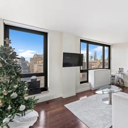 Rent this 1 bed condo on Zeckendorf Towers in Irving Place, New York