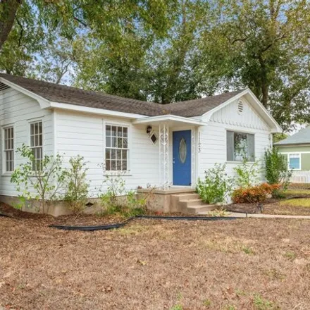 Rent this 3 bed house on 1123 Davis St in Taylor, Texas