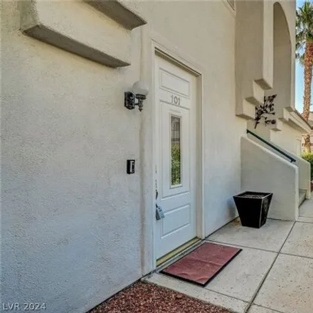 Image 5 - 5400 Harmony Green Drive, Las Vegas, NV 89149, USA - Condo for sale