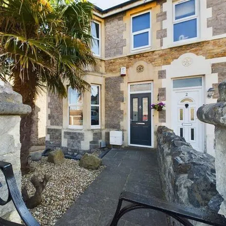 Buy this 5 bed duplex on 6 The Crescent in Weston-super-Mare, BS22 8DT