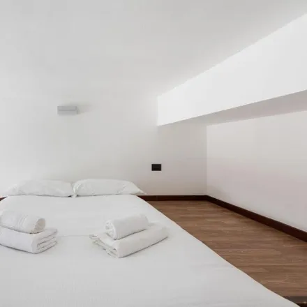 Image 6 - Bright studio apartment near Castello Sforzesco  Milan 20123 - Apartment for rent