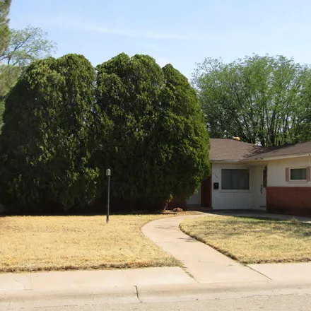 Buy this 4 bed house on 1409 West Washington Avenue in Artesia, NM 88210