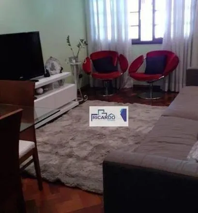 Buy this 2 bed house on Rua Santa Monica in Pimentas, Guarulhos - SP