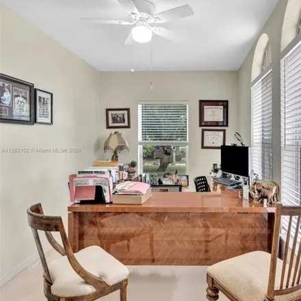Image 4 - 19048 Southwest 53rd Street, Southwest Ranches, Broward County, FL 33332, USA - House for sale