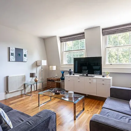 Rent this 2 bed apartment on London in WC1X 8NX, United Kingdom