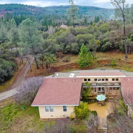 Buy this 2 bed house on Rue Montaigne in Yuba County, CA 95962