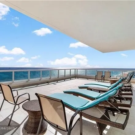 Image 9 - 3033 Poinsettia Street, Fort Lauderdale, FL 33316, USA - Condo for sale