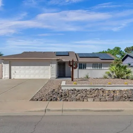 Buy this 3 bed house on 6808 East Paradise Lane in Scottsdale, AZ 85254