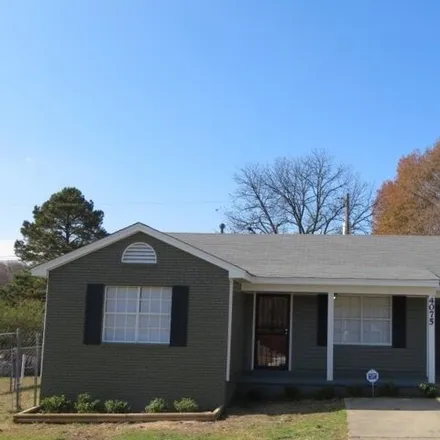 Buy this 3 bed house on 4071 Westmont Road in Memphis, TN 38109