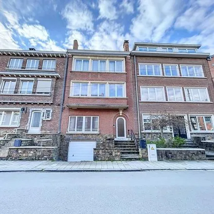 Rent this 2 bed apartment on Rue de Coppin 106 in 5100 Jambes, Belgium