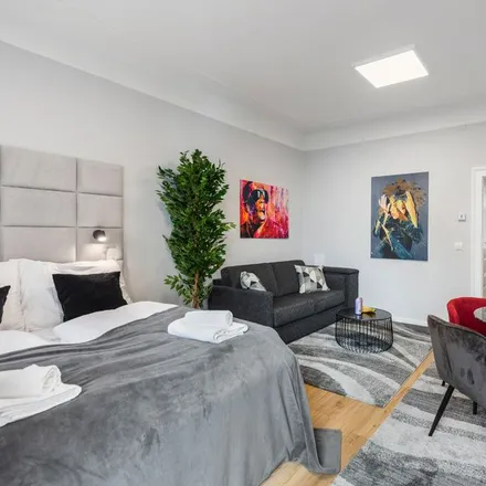 Rent this 1 bed apartment on Erdbergstraße 63 in 1030 Vienna, Austria