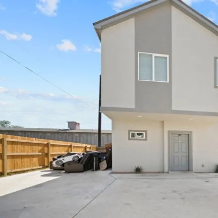 Rent this 3 bed house on 2291 Arvil Avenue in San Antonio, TX 78227