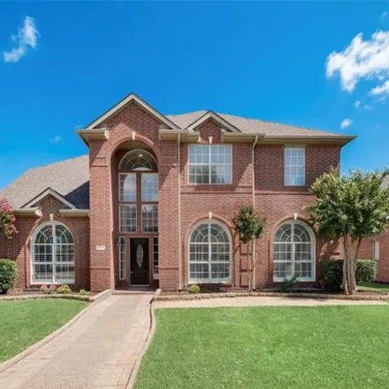 Buy this 5 bed house on 4617 Reunion Dr in Plano, Texas