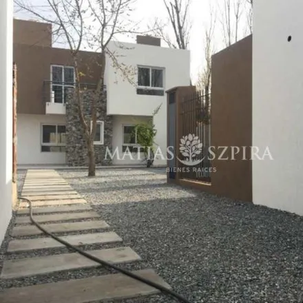 Buy this 2 bed house on Luna Supermercado in Barcala, Partido de Ituzaingó