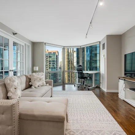 Rent this 2 bed apartment on North Harbor Tower in 175 North Harbor Drive, Chicago