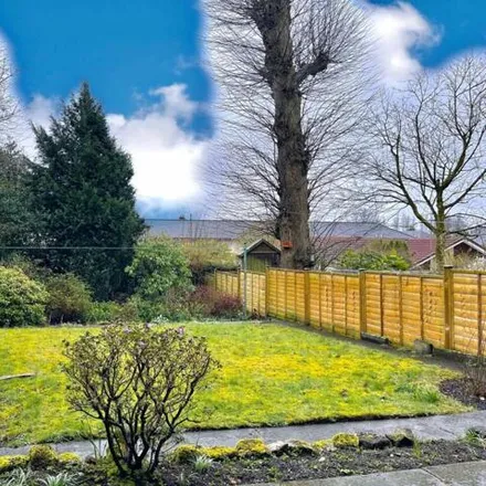 Buy this 2 bed apartment on The Potager Garden in Bowton Road, Kinross