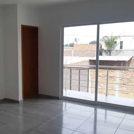 Buy this studio house on Boulevard General Francisco Villa 1619B in Jardines De Oriente, 37257 León