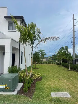 Image 3 - 190 Northeast 211th Street, Andover Lakes Estates, Miami Gardens, FL 33179, USA - Townhouse for rent