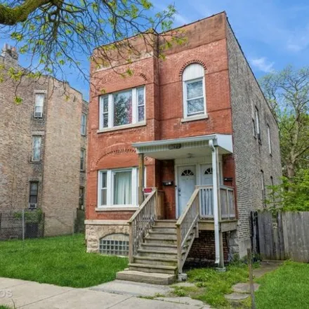 Buy this 6 bed house on 5632 South Wabash Avenue in Chicago, IL 60637