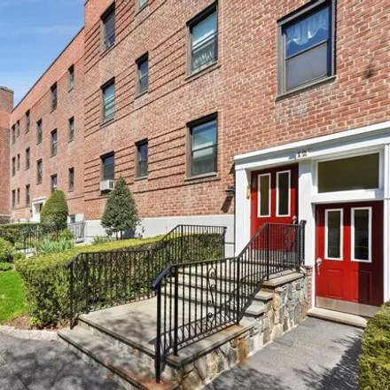 Buy this studio apartment on 14 South Broadway in Ardsley-on-Hudson, Village of Irvington