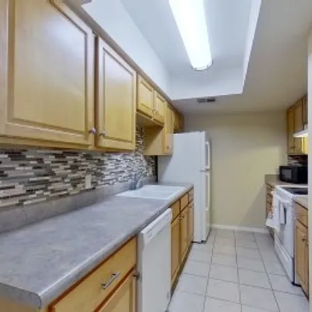 Buy this 1 bed apartment on #131,455 West Kelso Street in Central Tucson, Tucson