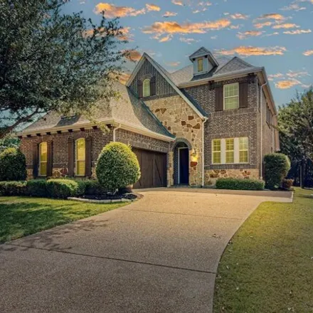 Buy this 3 bed house on Hillcrest Road in Dallas, TX 75252