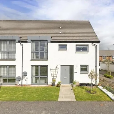 Buy this 4 bed duplex on Fifth Street in Newtongrange, EH22 4FJ