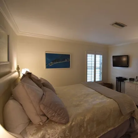 Rent this 3 bed condo on Captiva in FL, 33924