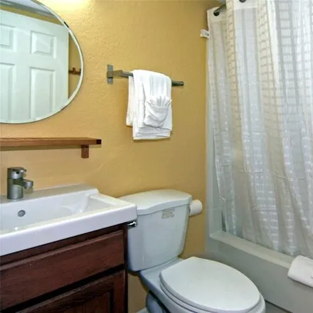 Image 3 - Staymore Extended Studios, 2407 West Vine Street, Kissimmee, FL 34741, USA - Condo for rent